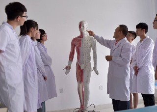 贵阳市铁路学校学生宿舍管理怎么样?