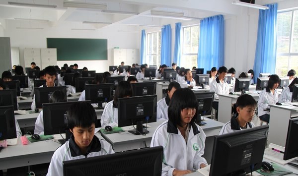 景东县职业高级中学计算机专业 景东县职业高级中学计算机专业